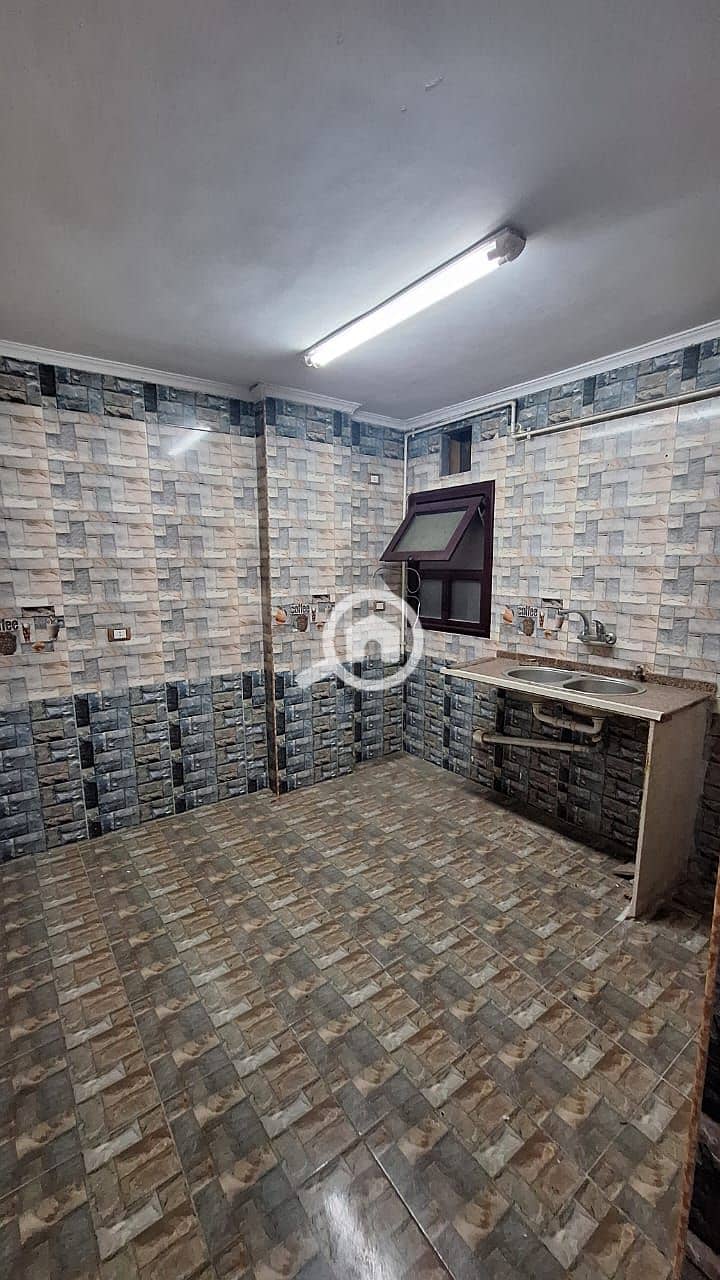 9 WhatsApp Image 2025-11-19 at 18.01. 58_c3b04a89. jpg