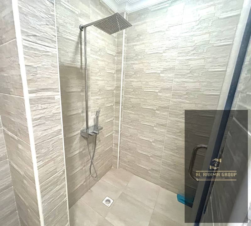 11 صورة واتساب بتاريخ 1447-06-15 في 22.47. 54_6ad52194. jpg