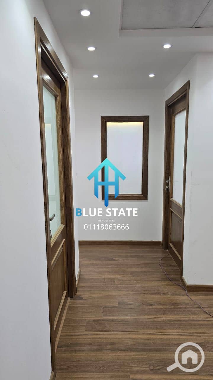 4 01118063666 (98). png