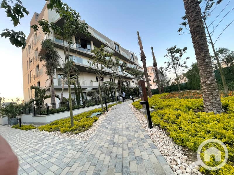 2 6388953f-fff8-4561-b706-98684e116bab. jpg