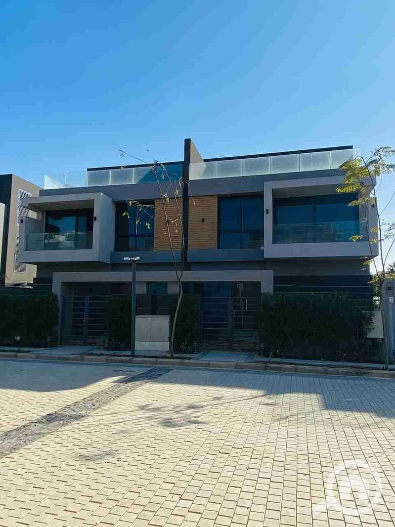 IMG_20251008_221022_904. jpg IMG_20251008_221022_904. jpg