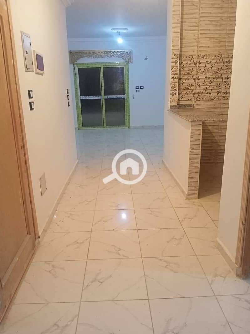 3 f4da4270-eb98-43be-85ac-845a960cdcef. jpg