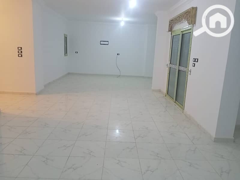 4 4447cdcc-498c-4a59-a2b1-1de1ac1f7874. jpg