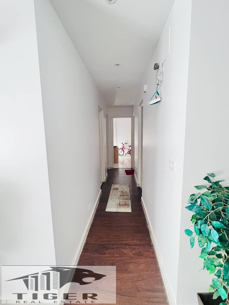 2 WhatsApp Image 2025-12-04 at 1.50. 54 PM (1). jpeg