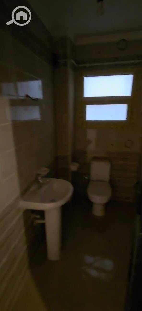 7 51ed376e-d470-41b5-82d2-8963bd04248b. jpg