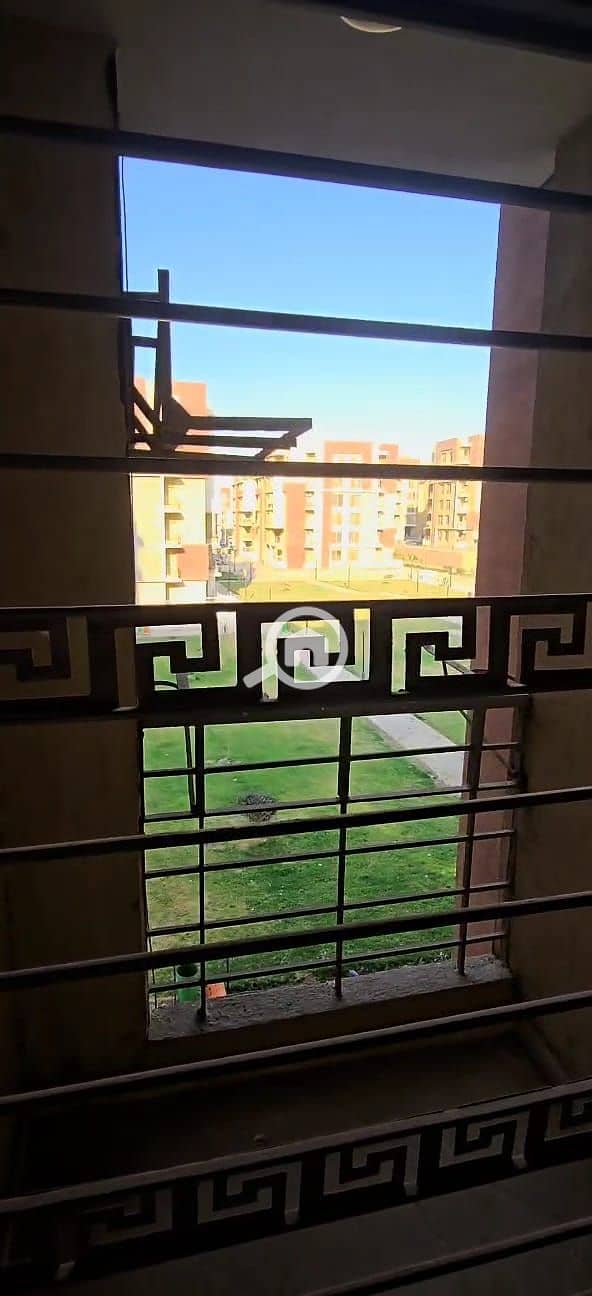 20 49732566-a8dd-43ea-a608-f9f3bfad792a. jpg