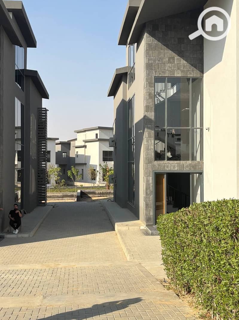 6 photo_2025-07-15_20-26-21. jpg