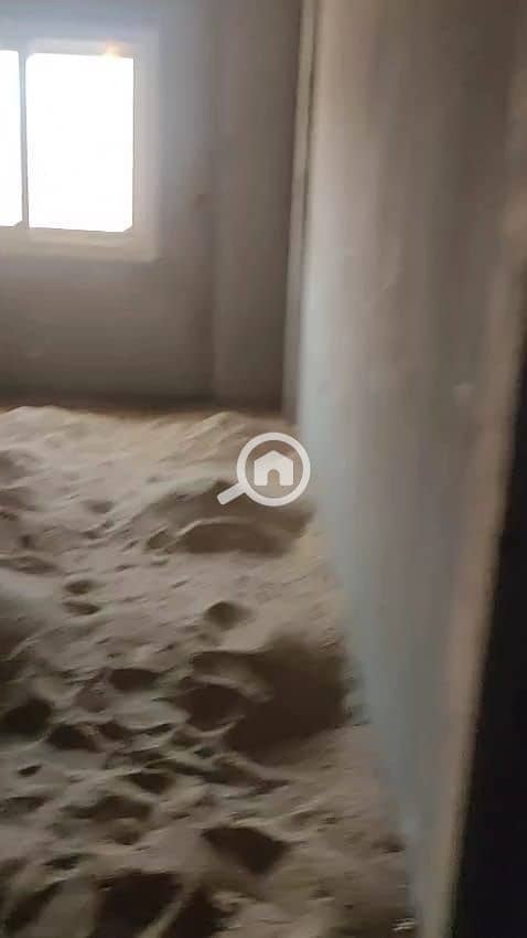 10 f9bd36d0-1e33-4e27-b108-96977f1465ff. jpg