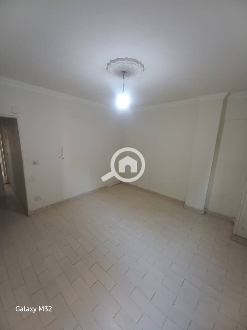 2 43b2d5a7-db88-4068-b287-e69172f36042. jpeg