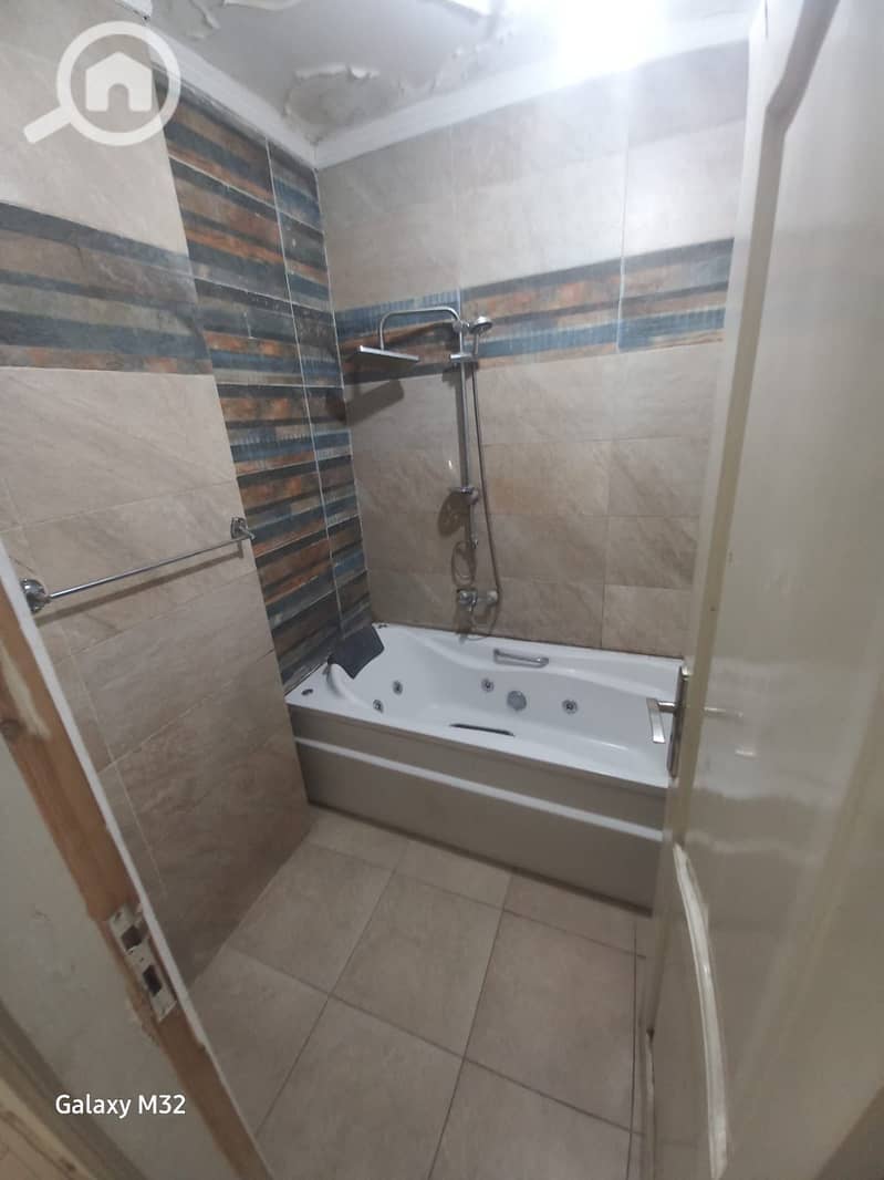 4 94cf865e-6f38-47e0-ad86-07cc880afeae. jpeg