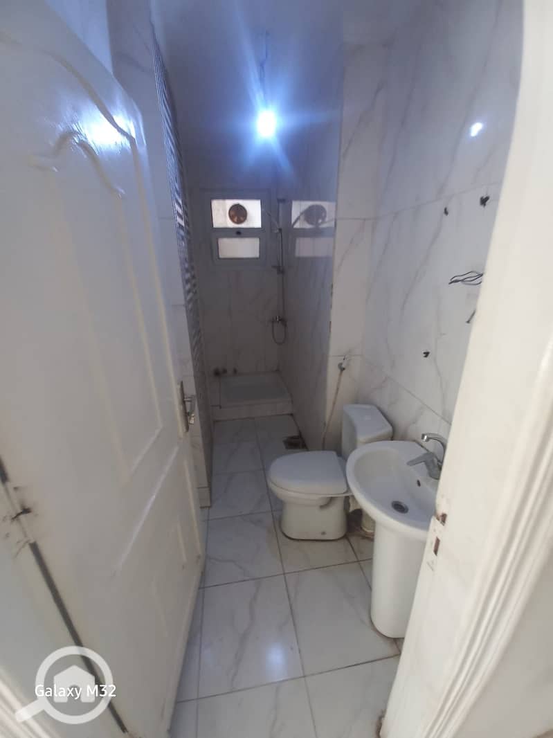 10 42556e79-c4f1-4e12-bbdb-cd2bd49b93f7. jpeg