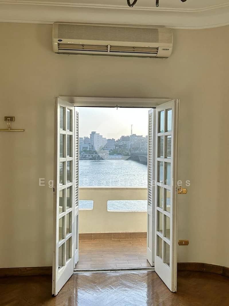 2 WhatsApp Image 2025-12-07 at 01.43. 47_760eae69. jpg