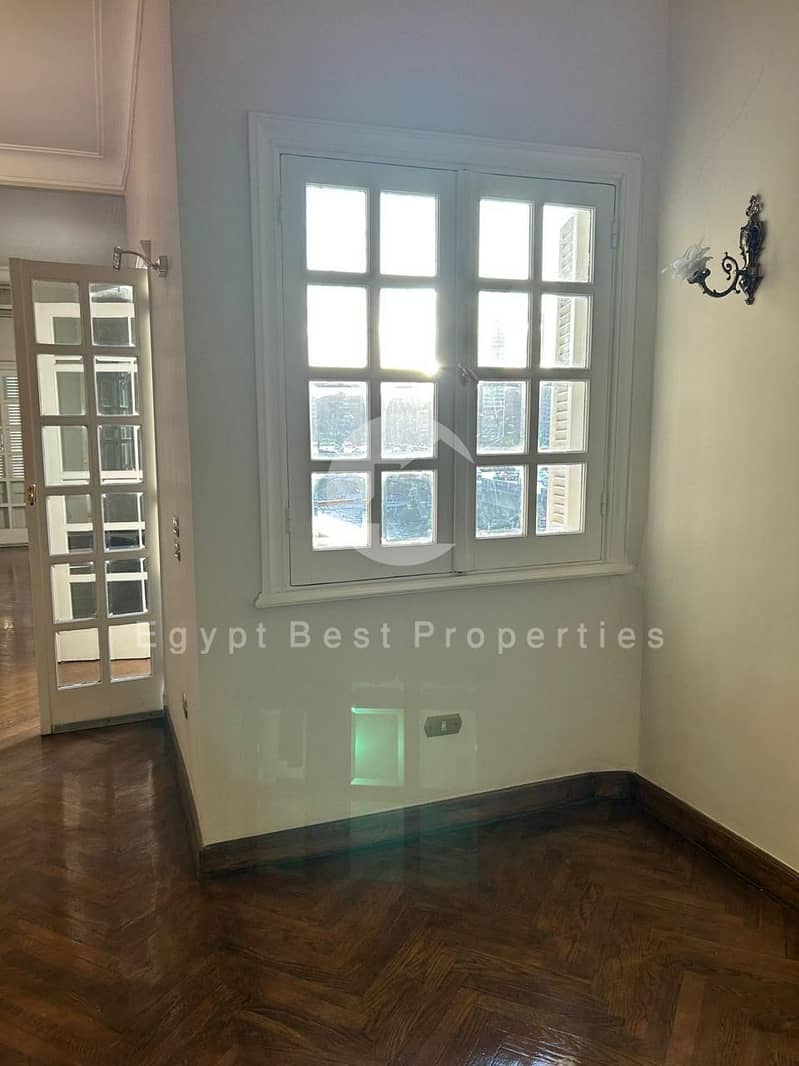 5 WhatsApp Image 2025-12-07 at 01.43. 48_940f9f56. jpg