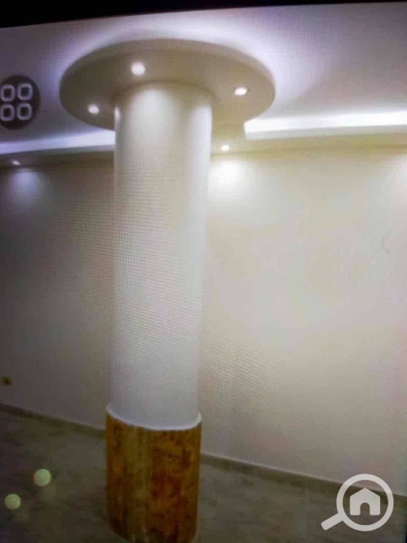 4 6c0c7bc9-34df-48f4-907b-6fe613e6d8ce. jpg