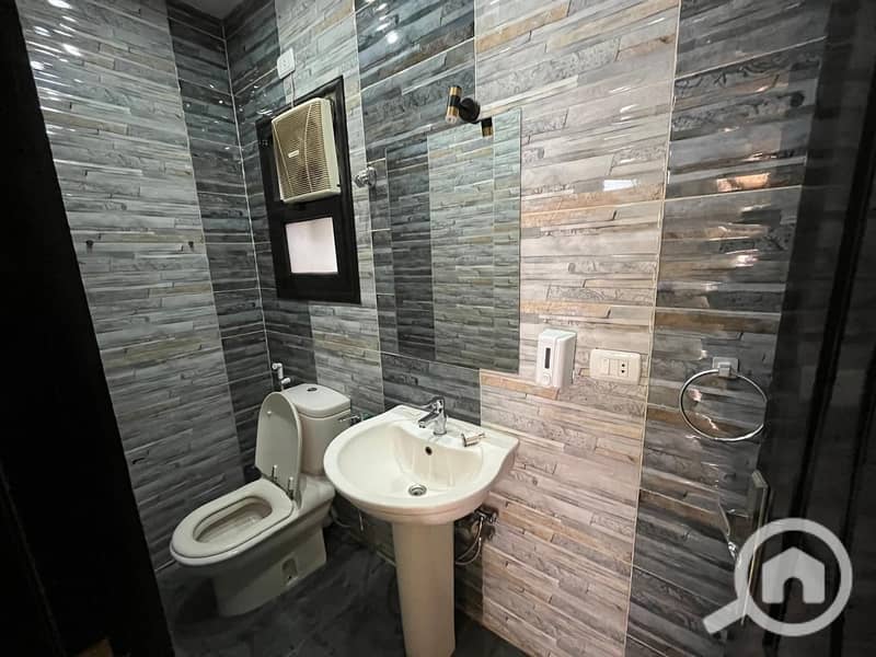 12 WhatsApp Image 2025-12-04 at 3.47. 20 PM. jpeg