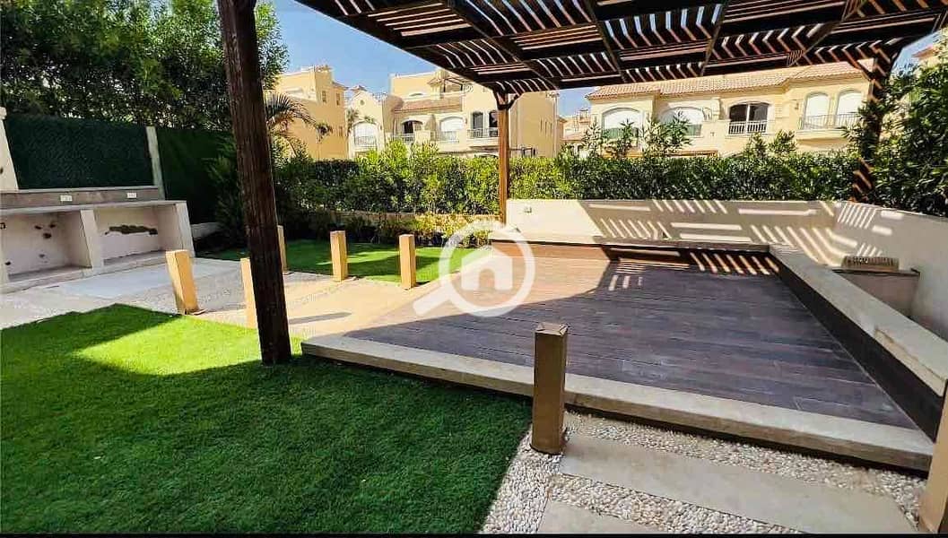 11 c8afcf0d-0130-41d4-93c8-b2a99d0da46b. jpg