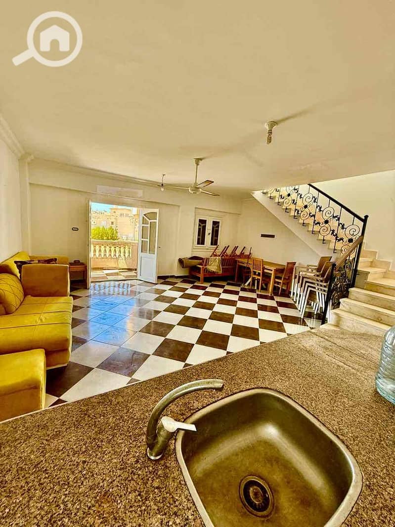 3 90ffdea6-59e4-43a4-94ad-e3419ea97ef0. jpg