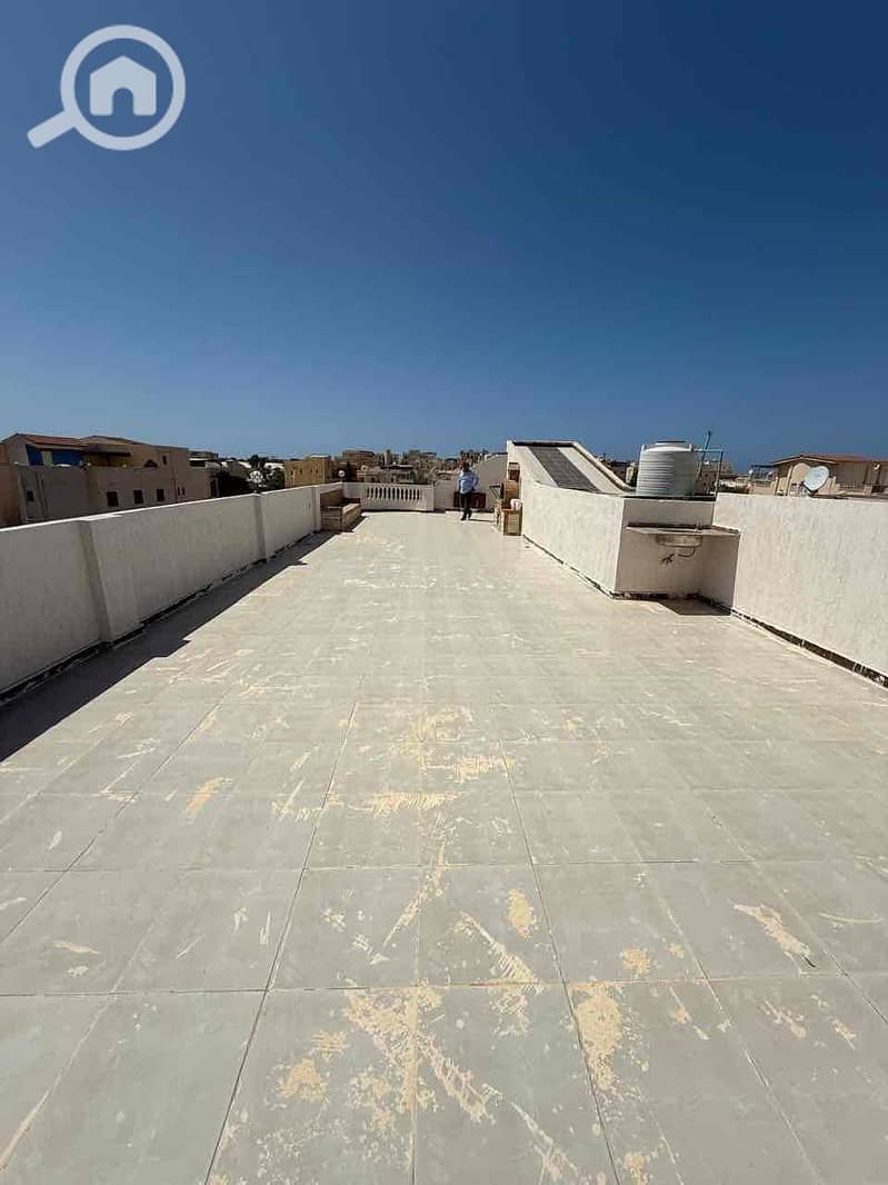 11 f5b2ad4e-fc7d-4e07-8046-ef2039965f48. jpg