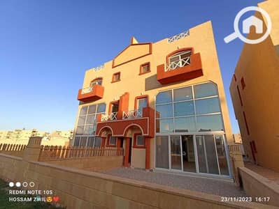 6 Bedroom Villa for Sale in North Coast, Matruh - d326978a-90ab-4441-9818-80de649d1d82. jpg 6 Bedroom Villa for Sale in North Coast, Matruh - d326978a-90ab-4441-9818-80de649d1d82. jpg