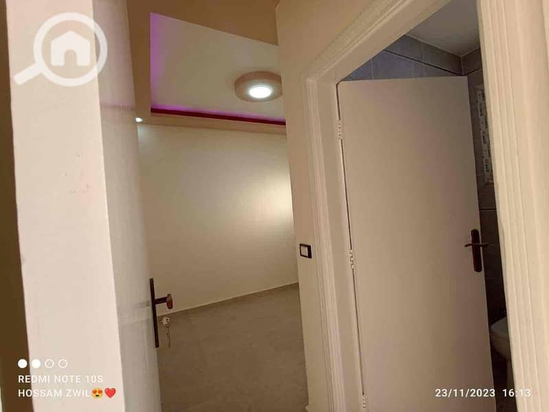 12 24ba190c-ad17-459d-a6e3-efb70efd8fac. jpg