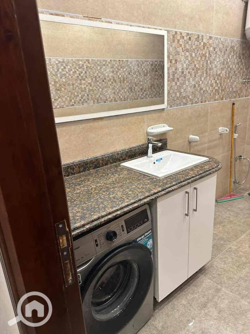 11 5adde6bb-99cd-43ca-9edf-b5d8298a7381. jpg