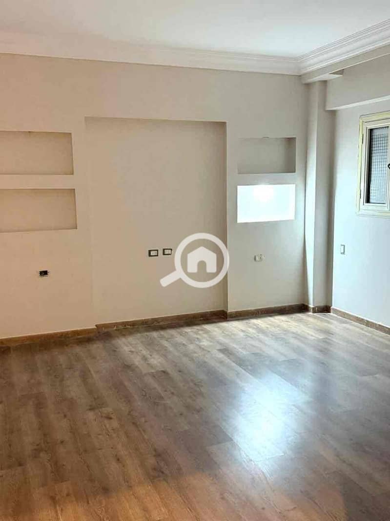 9 4163af26-880f-43db-a107-a8b73d2aa114. jpg