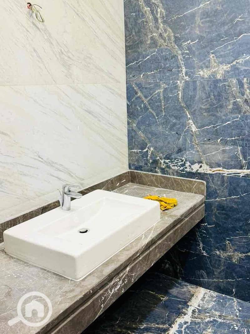 12 e7237929-9399-498c-9f0a-93ad602fdbe6. jpg