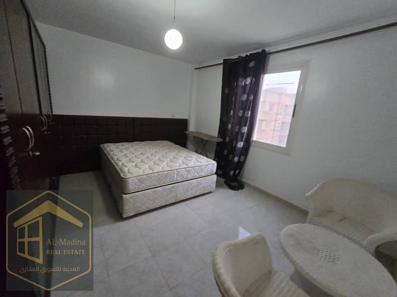 4 WhatsApp Image 2025-12-04 at 16.09. 59 (1). jpeg