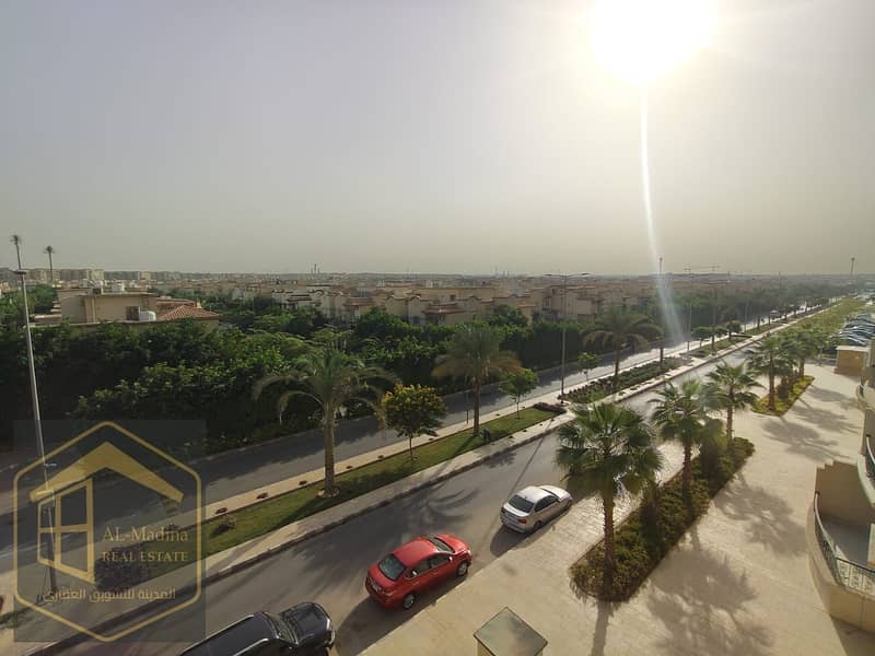 2 WhatsApp Image 2025-12-04 at 16.17. 37. jpeg