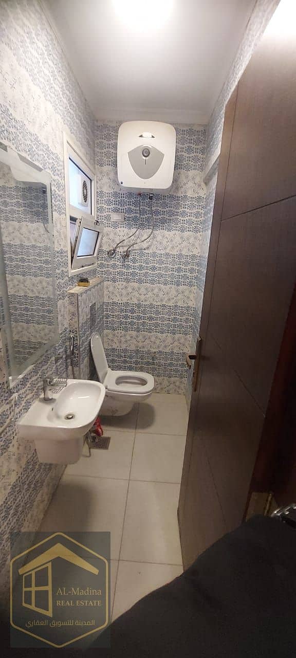 10 WhatsApp Image 2025-12-06 at 16.37. 36. jpeg