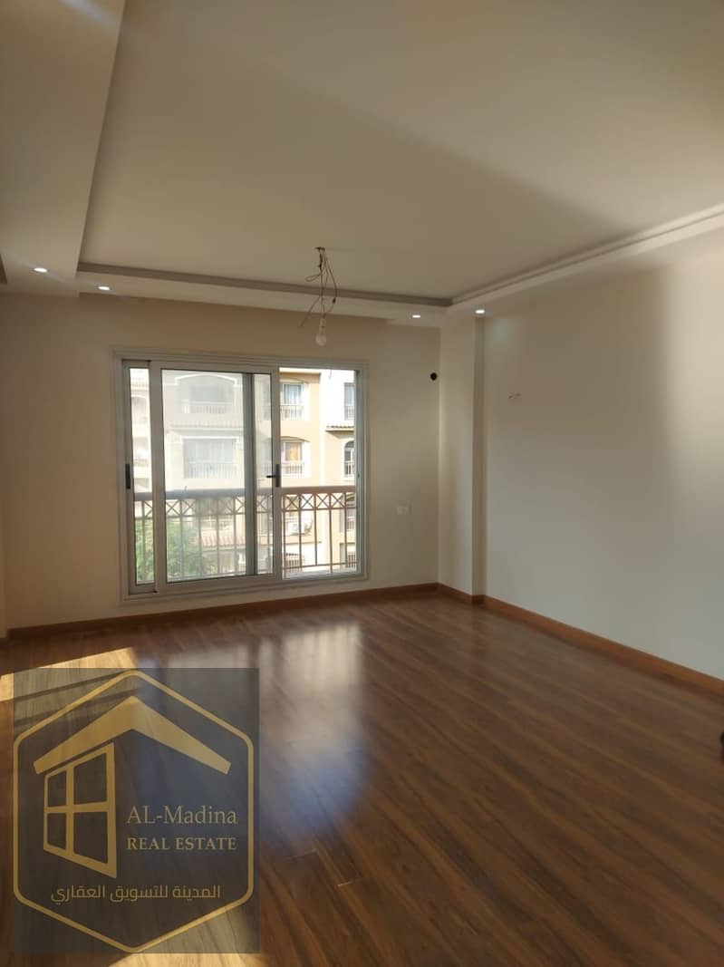 3 WhatsApp Image 2025-12-06 at 18.01. 42 (1). jpeg