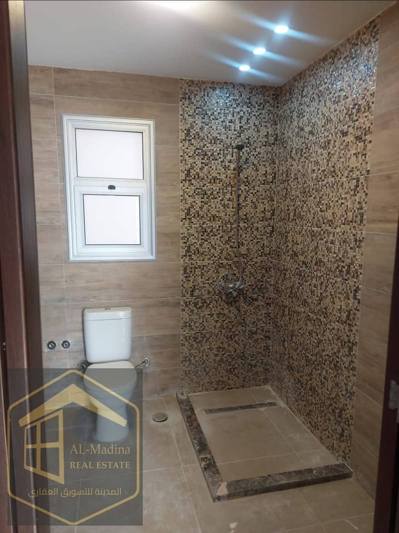 8 WhatsApp Image 2025-12-06 at 18.01. 37. jpeg