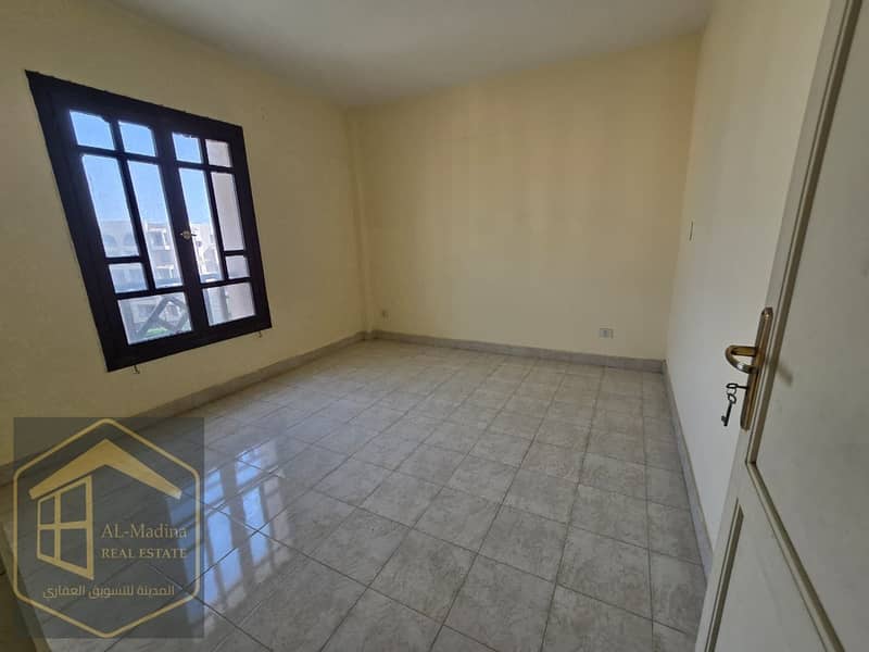 3 WhatsApp Image 2025-12-06 at 19.40. 15. jpeg