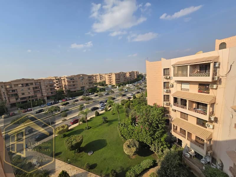 4 WhatsApp Image 2025-12-06 at 19.40. 16 (1). jpeg