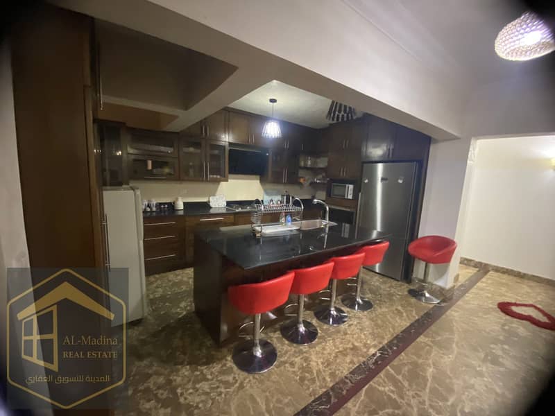 2 WhatsApp Image 2025-12-06 at 20.26. 48. jpeg