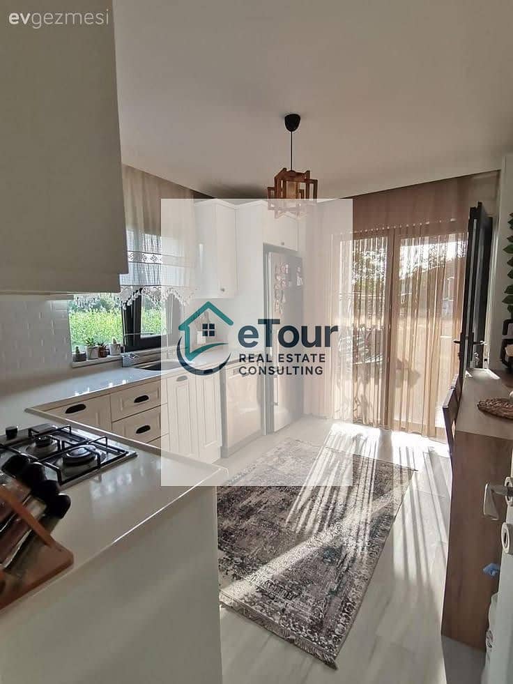 8 575f3bd8-99d8-43bc-920b-73a7a1ce76c7. jpg