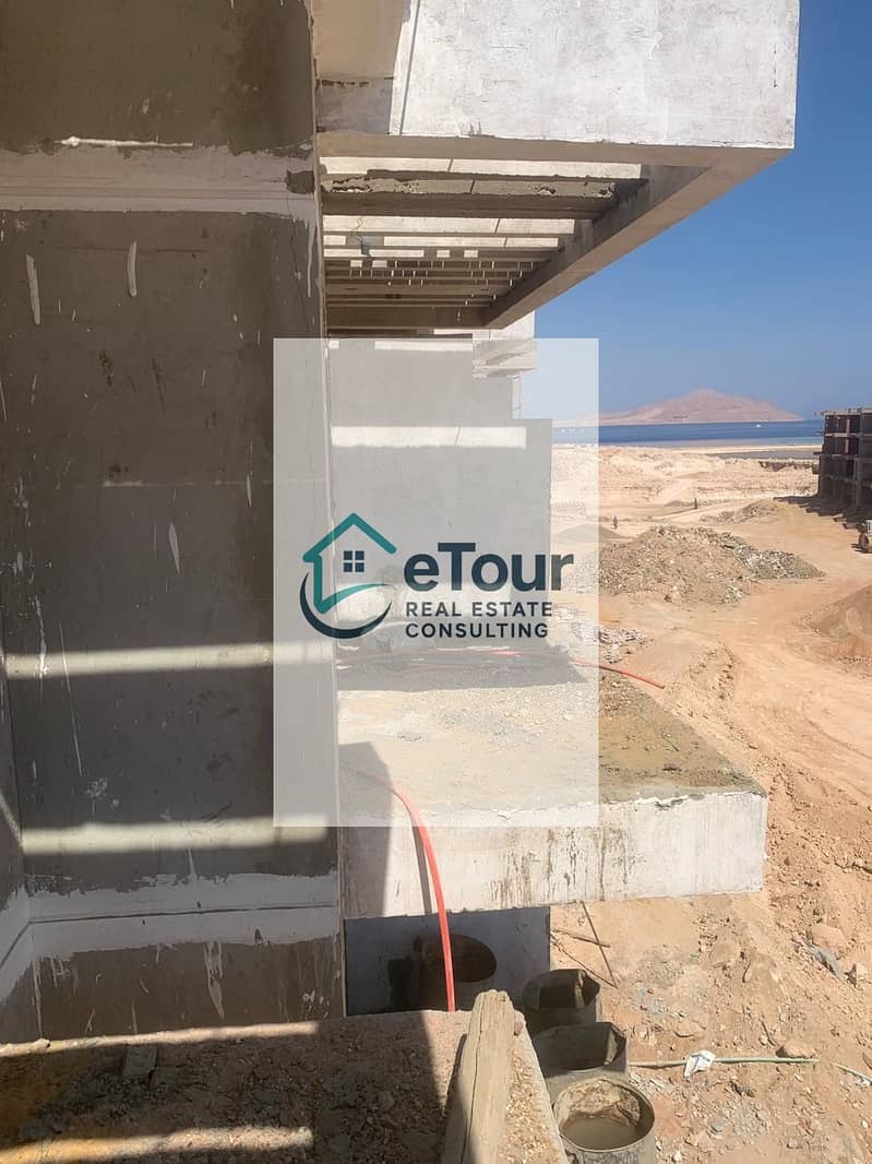 10 f8748b33-7cf2-44dc-b103-7b75ee7a9d6f. jpg