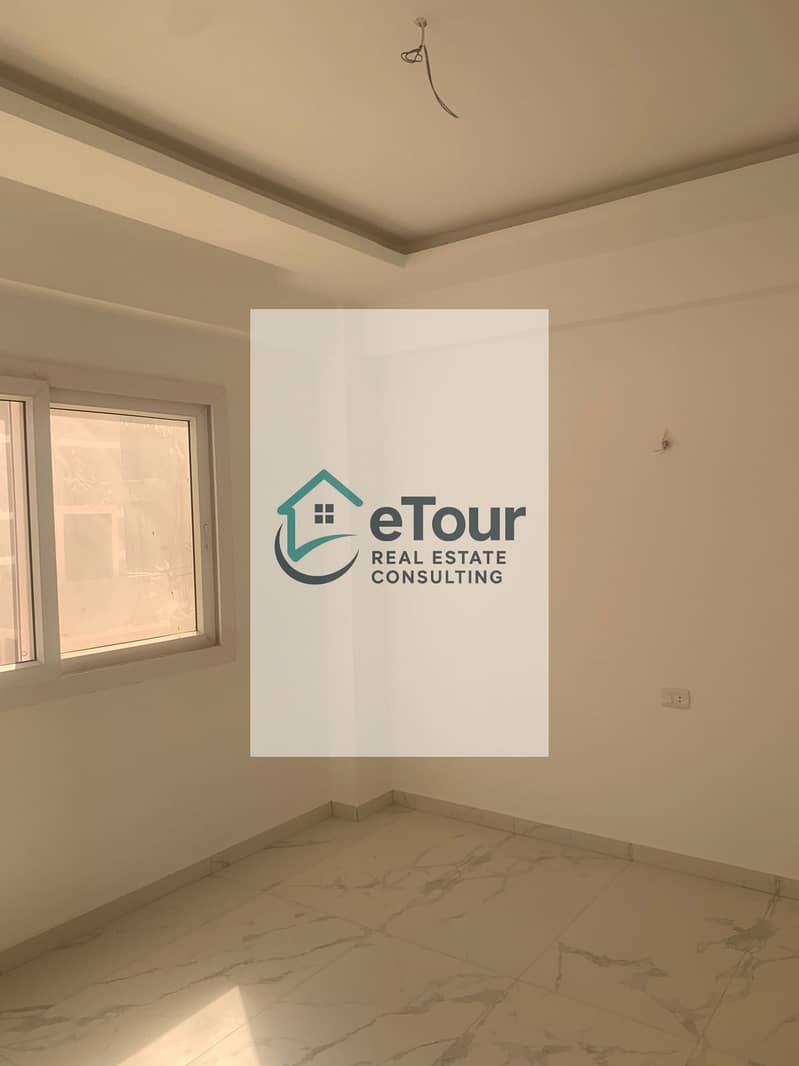 8 459fbae3-ef66-4295-b990-3acdf82c6339. jpg