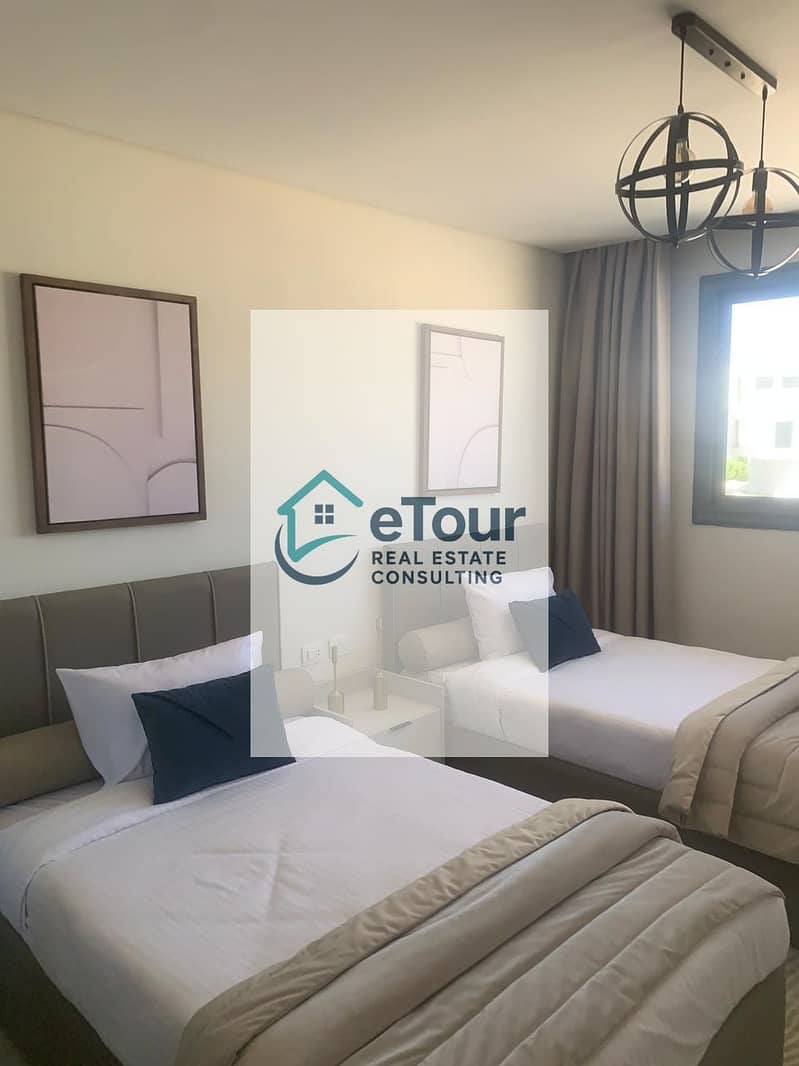 12 ed3c0671-2605-4776-8e8b-3174e289e4f5. jpg