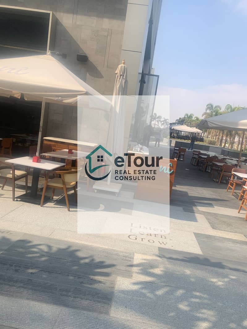 12 02865ed1-8788-4199-b6ce-450f5897b8a5. jpg