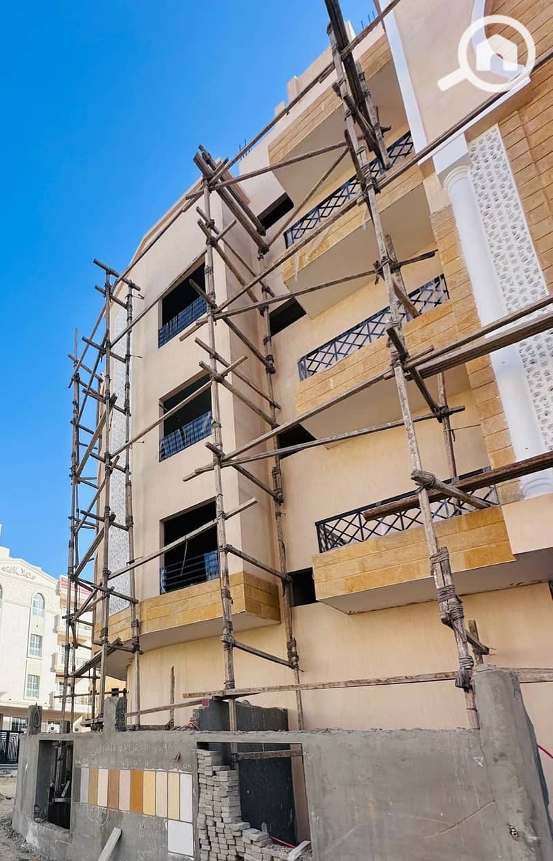 4 WhatsApp Image 2025-12-07 at 10.17. 22 AM (1). jpg