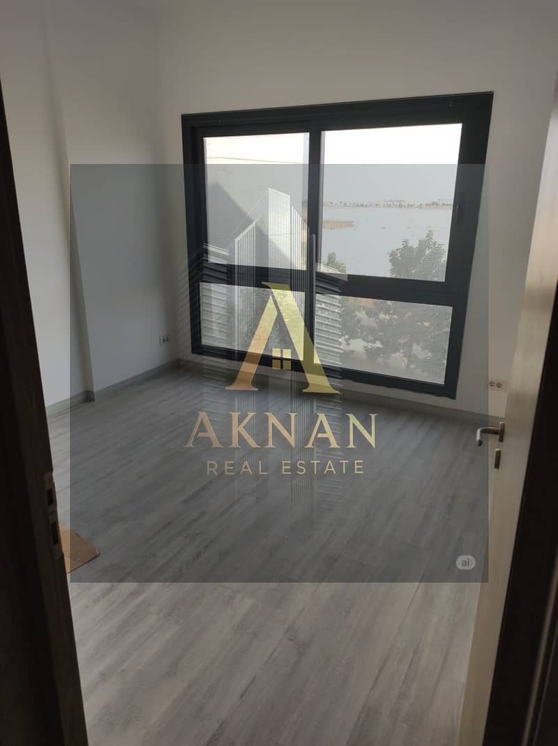 6 WhatsApp Image 2025-12-07 at 10.24. 18. jpeg