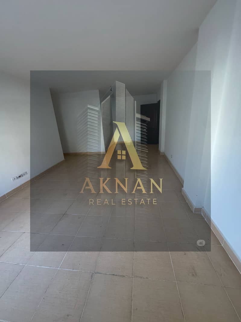 8 WhatsApp Image 2025-11-25 at 15.31. 48 (2). jpeg