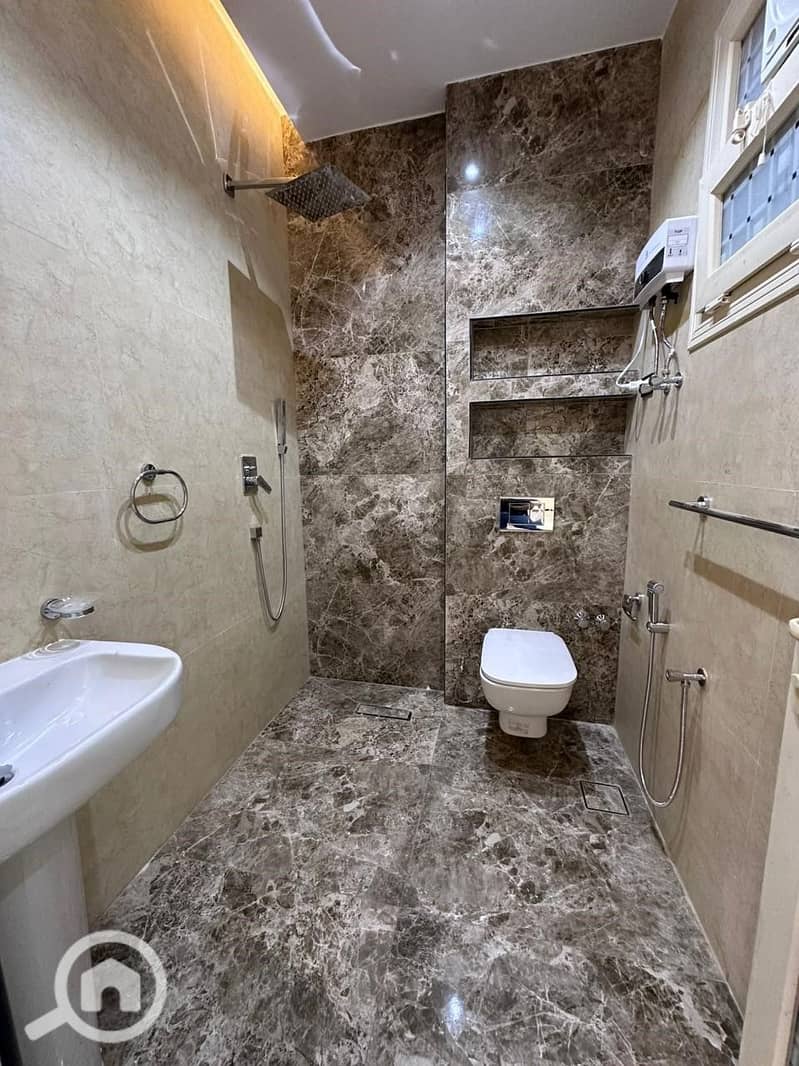 6 WhatsApp Image 2025-12-07 at 10.32. 06 AM (1). jpg