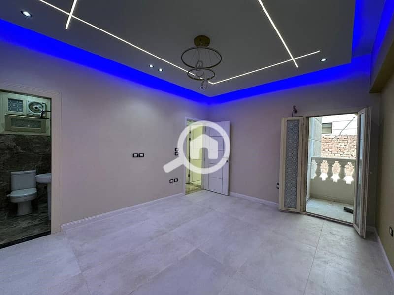 13 WhatsApp Image 2025-12-07 at 10.32. 06 AM (3). jpg