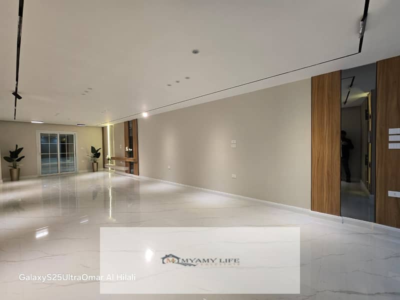 36 WhatsApp Image 2025-11-29 at 10.37. 02 AM. jpeg