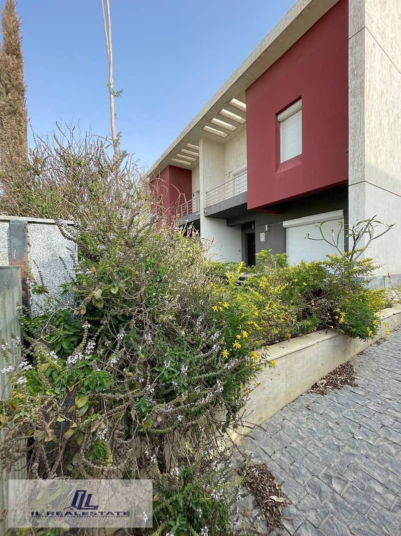 25 WhatsApp Image 2025-11-16 at 14.49. 27_04531447. jpg