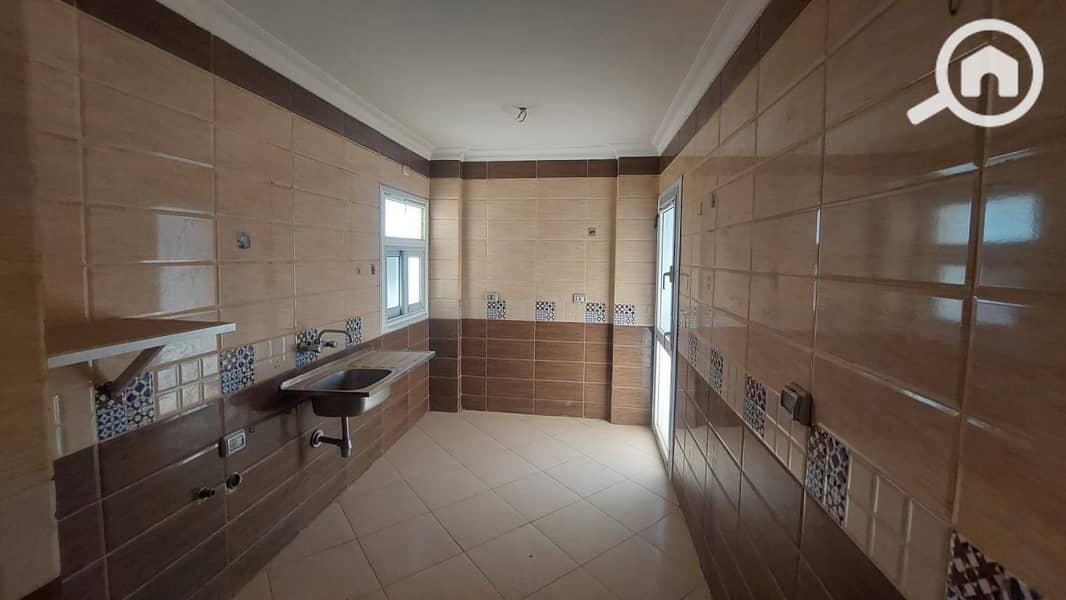 5 WhatsApp Image 2025-10-18 at 18.01. 35 (4). jpeg