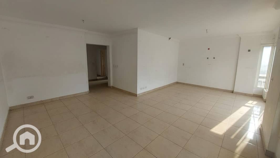 6 WhatsApp Image 2025-10-18 at 18.01. 35 (2). jpeg