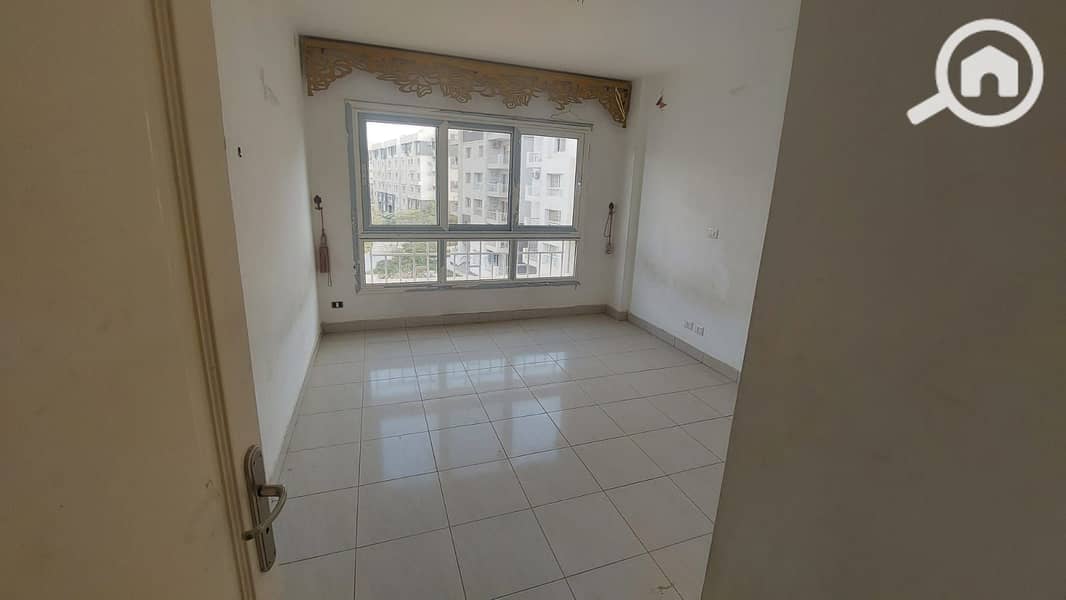 10 WhatsApp Image 2025-10-18 at 18.01. 34 (1). jpeg